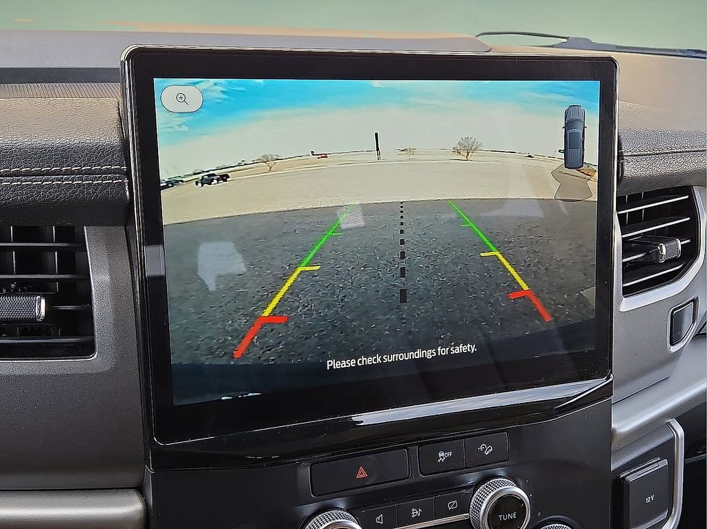 Used 2022 Ford Expedition Max XLT image 29