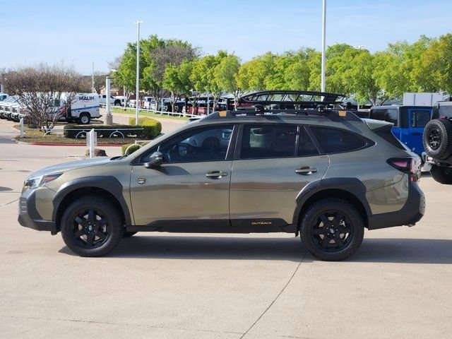 Used 2022 Subaru Outback Wilderness image 12