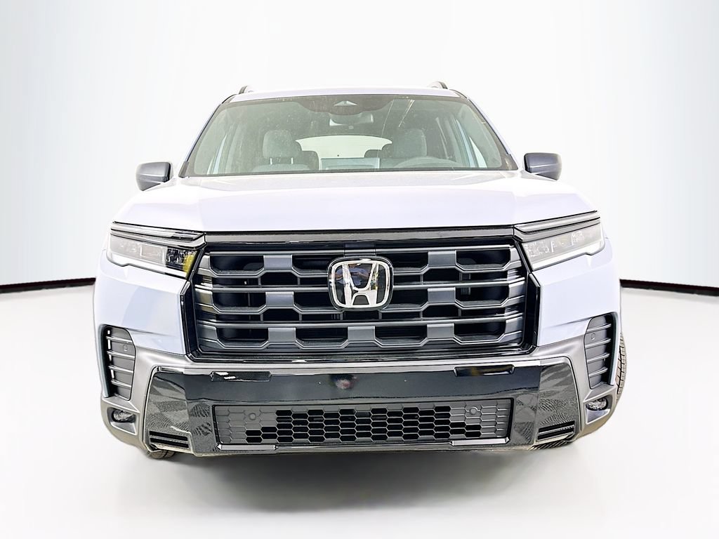 Used 2026 Honda Pilot Sport image 5
