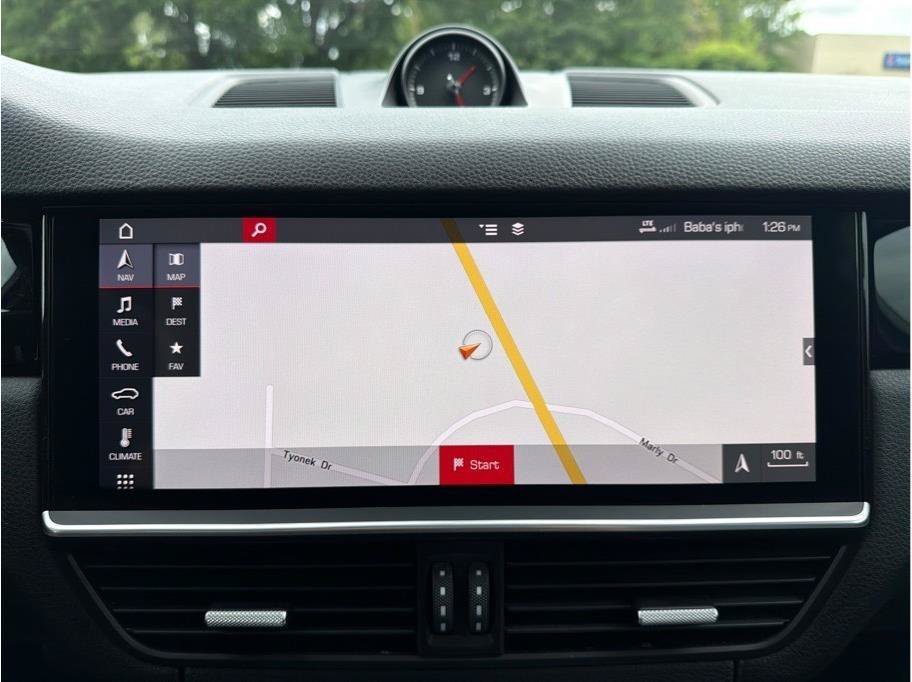 Used 2019 Porsche Cayenne S AWD/4WD image 18