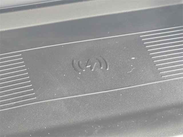 New 2025 Land Rover Discovery Sport S image 11