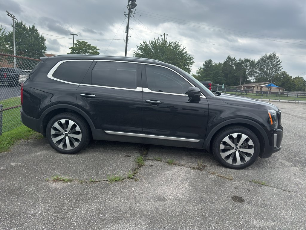 Used 2021 Kia Telluride S AWD/4WD image 2