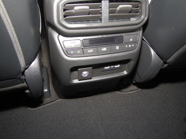 Certified 2023 Honda Pilot Elite image 17