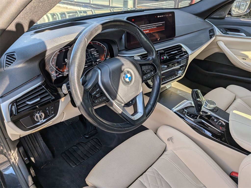 Used 2023 BMW 530i xDrive w/ Premium Package image 16