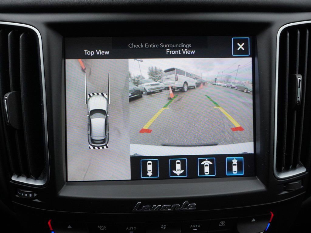 Used 2019 Maserati Levante S GranSport image 45