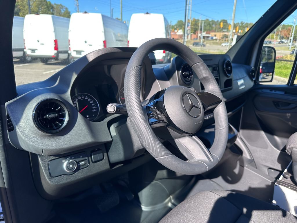 New 2026 Mercedes-Benz Sprinter 144 Cargo image 15