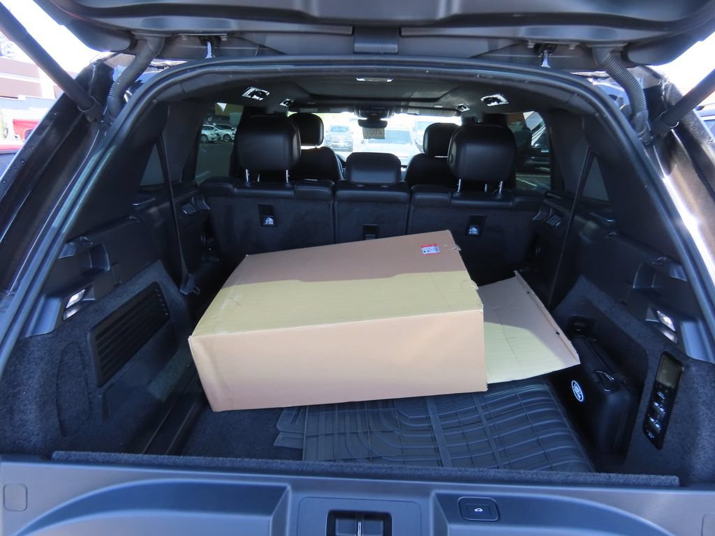 Used 2024 Land Rover Range Rover Long Wheelbase SE AWD/4WD image 12