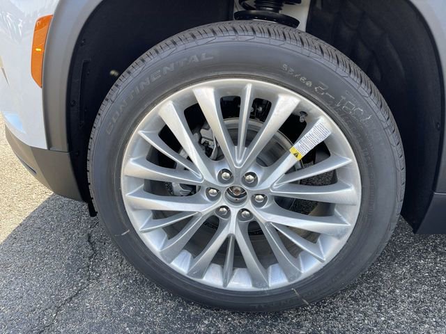 New 2026 Chevrolet Traverse LT w/ Driver Confidence Package AWD/4WD image 10