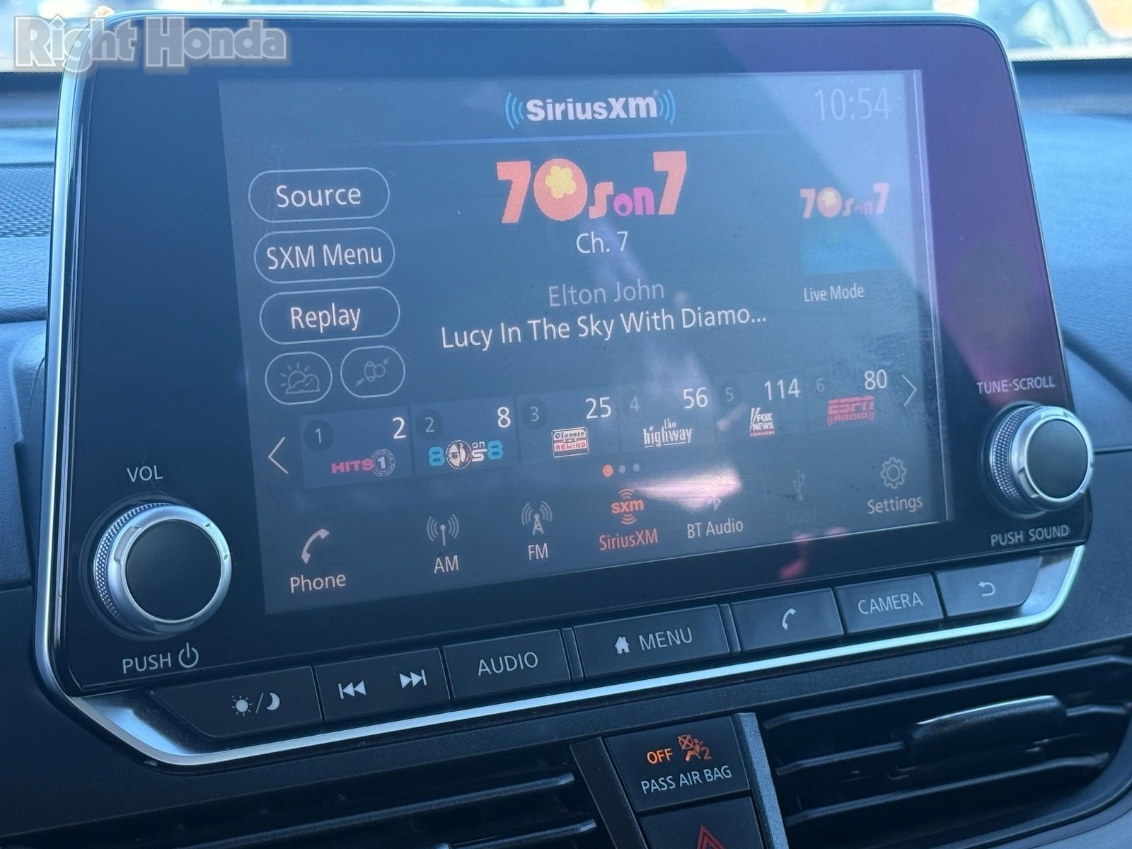 Used 2024 Nissan Altima 2.5 SV image 20