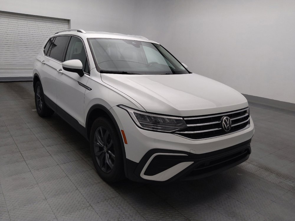 Used 2022 Volkswagen Tiguan SE FWD image 13