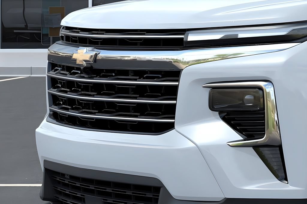 New 2027 Chevrolet Traverse LT FWD image 16