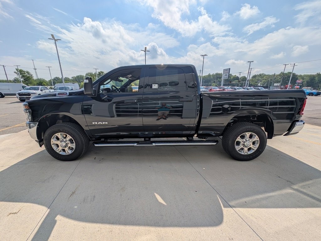 New 2025 RAM 2500 Big Horn image 7