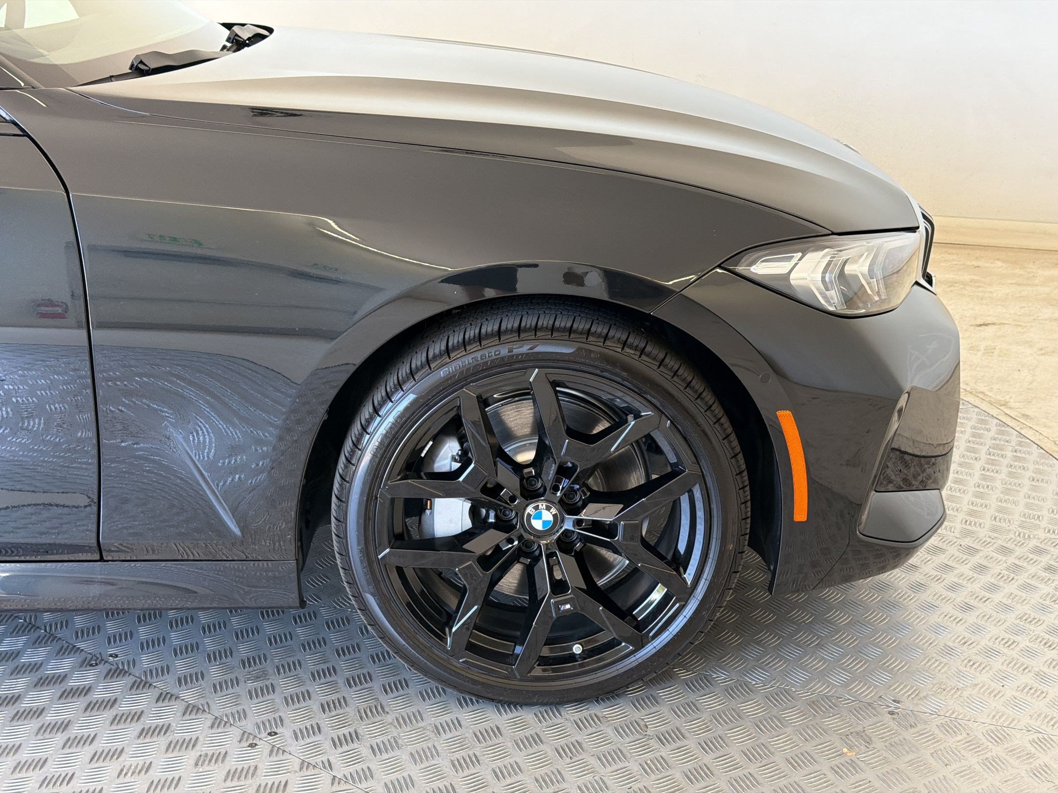 New 2026 BMW 330i xDrive Sedan w/ M Sport Package AWD/4WD image 13