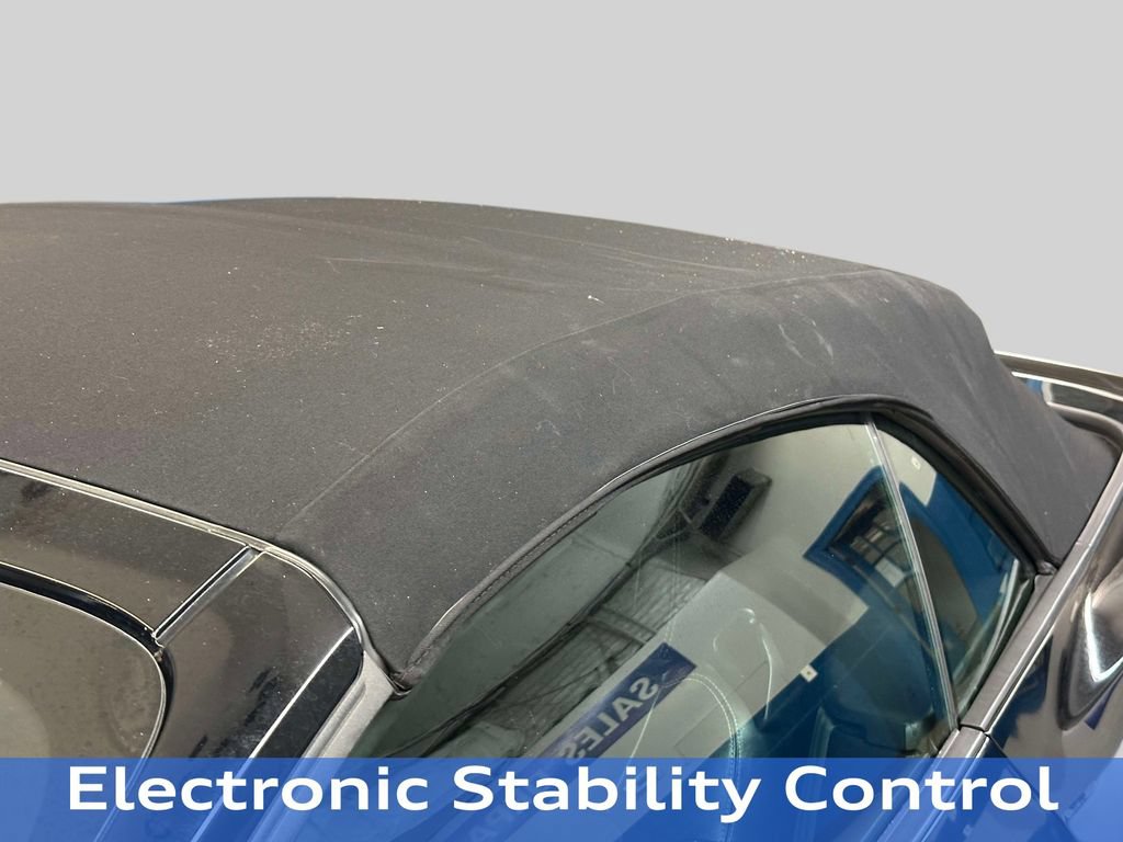 Used 2019 Ford Mustang Premium RWD image 27