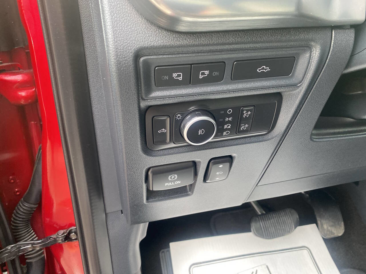 Used 2022 Ford F150 Lariat AWD/4WD image 24