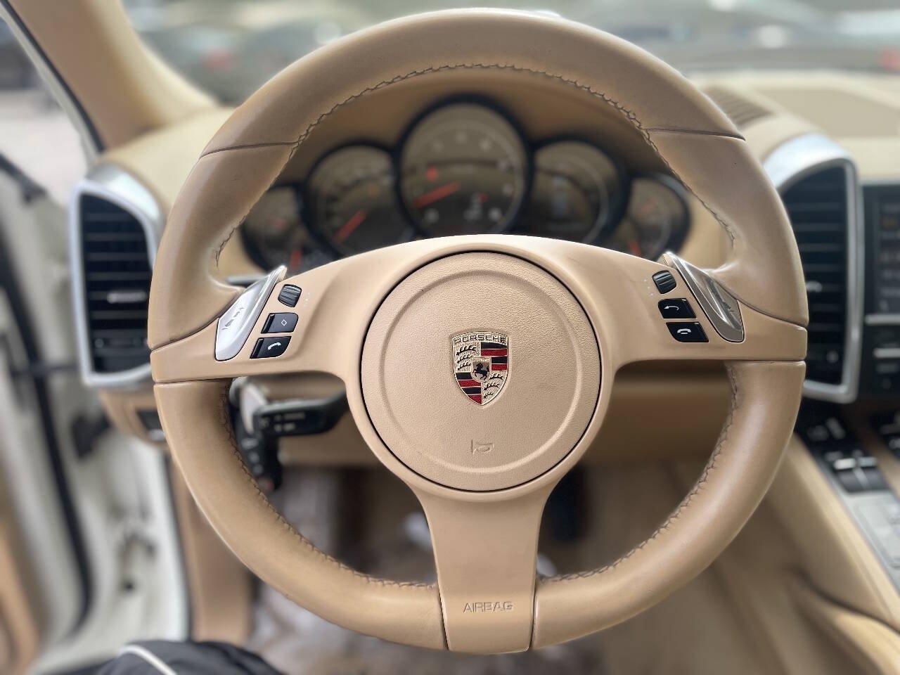 Used 2012 Porsche Cayenne AWD/4WD image 16