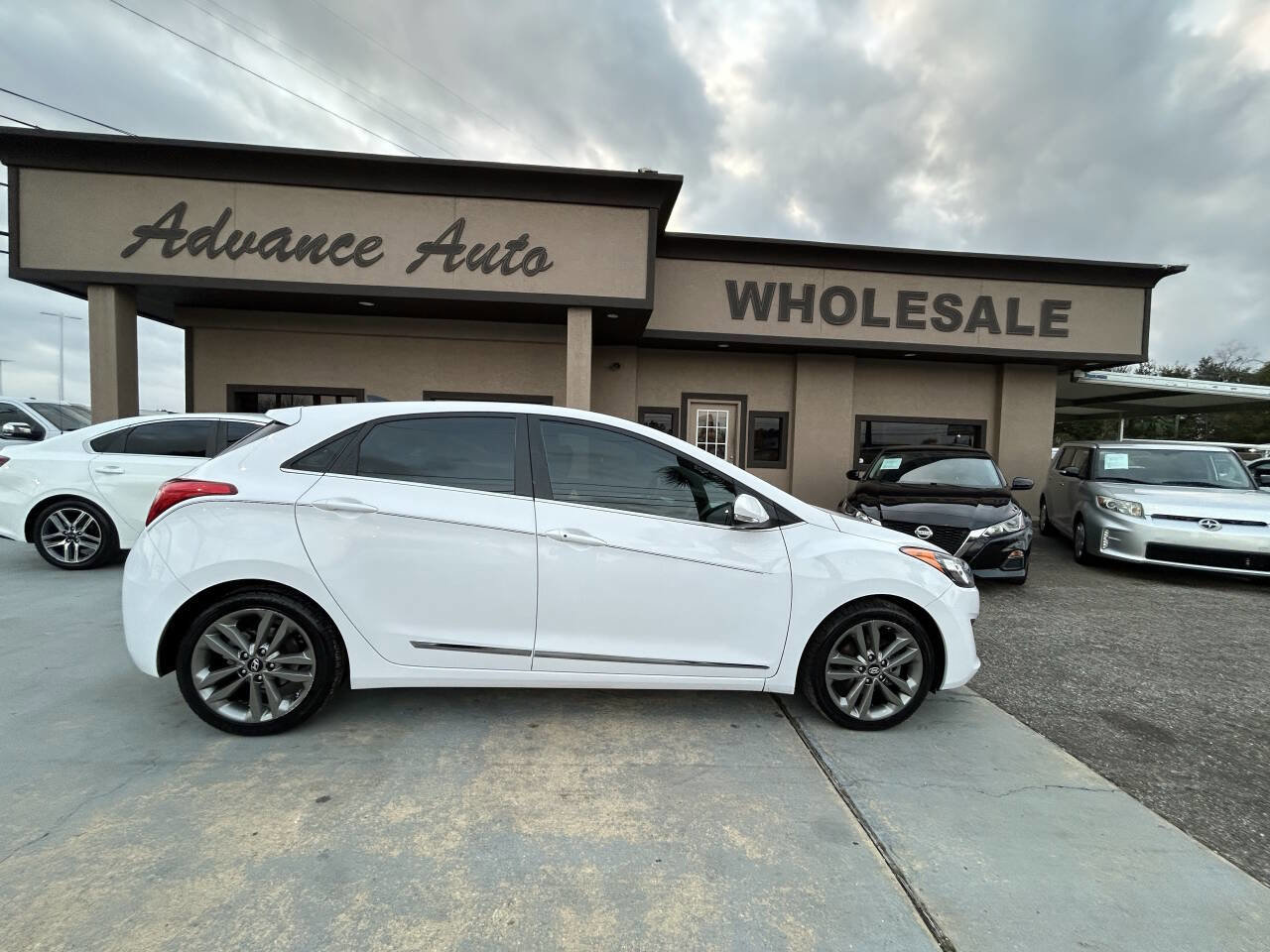 Used 2016 Hyundai Elantra GT w/ Option Group 03