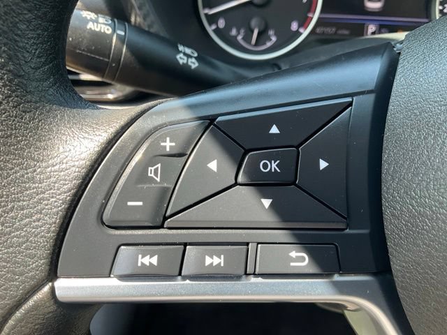 Used 2024 Nissan Sentra SV FWD image 10