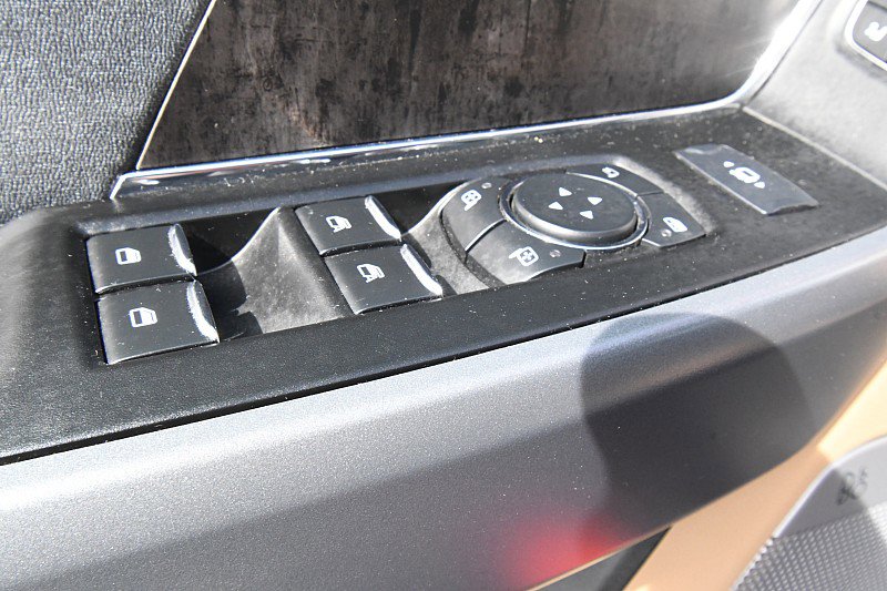 Used 2023 Ford F250 Lariat w/ Lariat Ultimate Package image 12