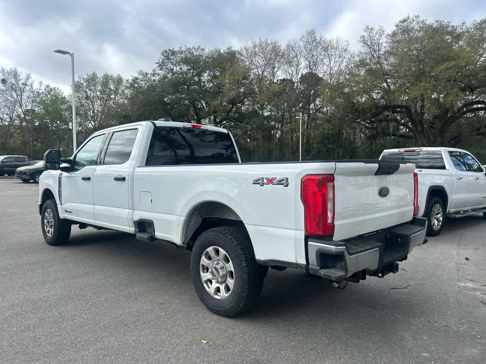 Used 2023 Ford F250 XLT image 2