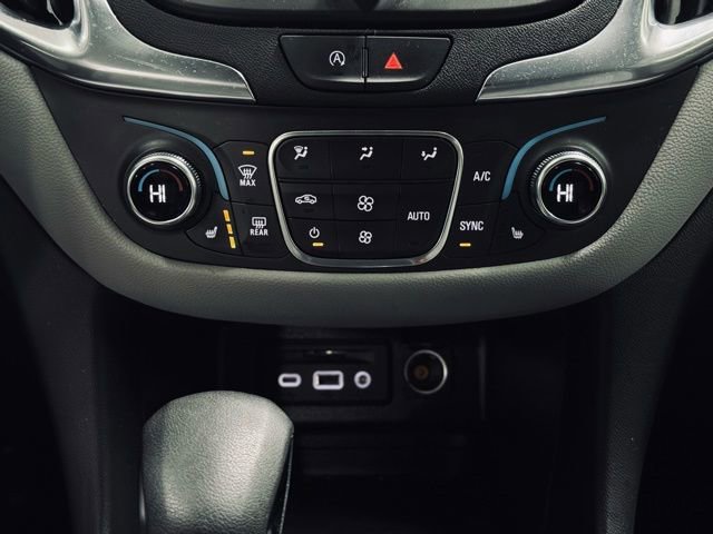 Used 2023 Chevrolet Equinox LT image 31