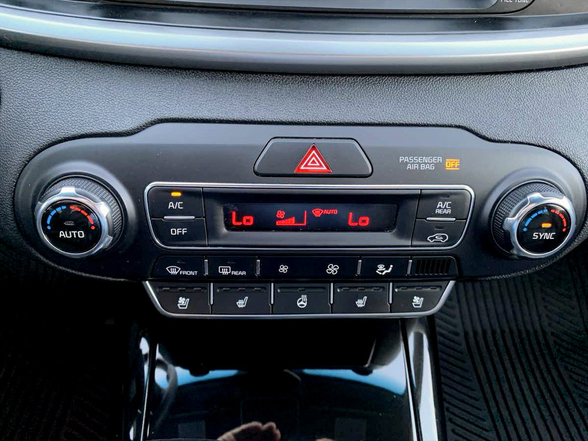 Used 2019 Kia Sorento AWD image 30