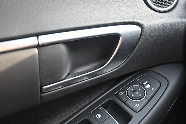 Used 2023 Hyundai Sonata SEL FWD image 40