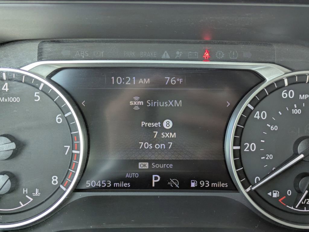 Used 2024 Nissan Pathfinder SV image 26