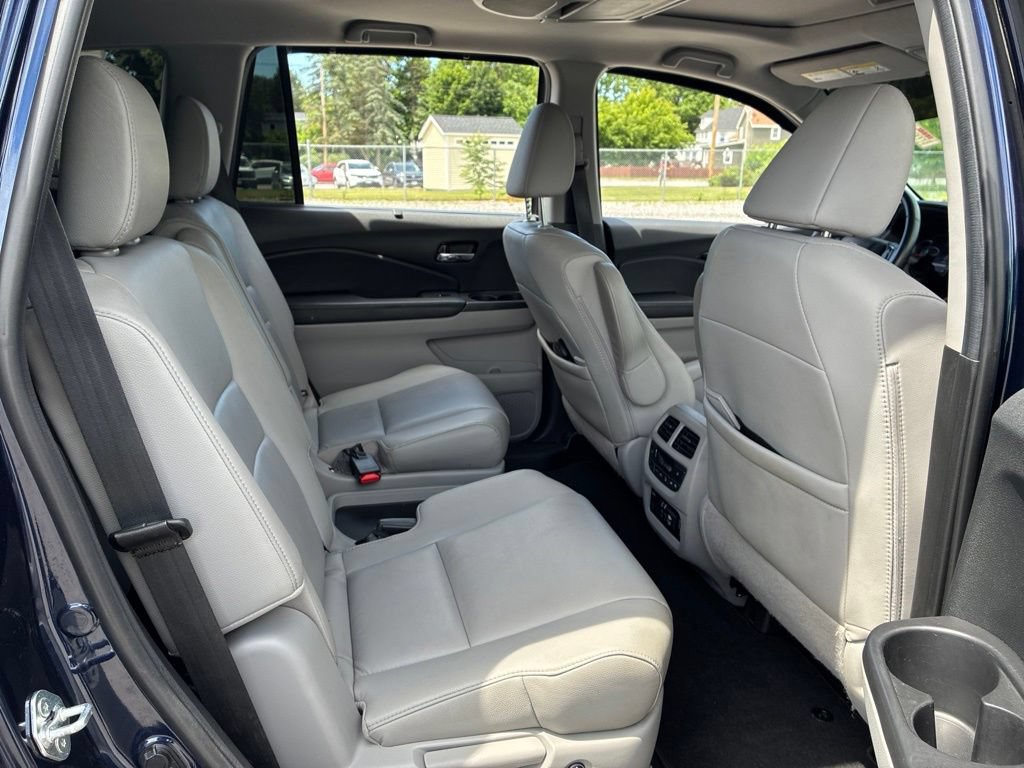 Used 2022 Honda Pilot Touring image 49