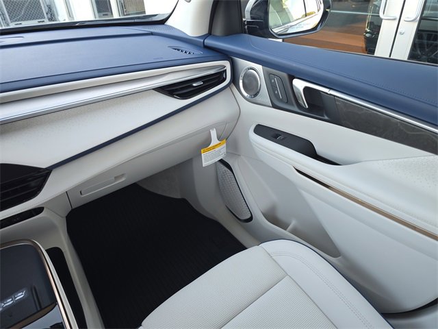 New 2026 Buick Enclave Avenir w/ Super Cruise Package image 14