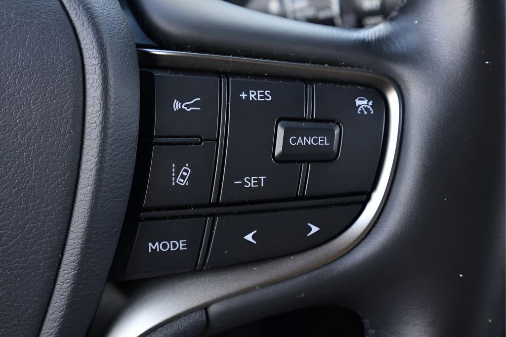 Used 2023 Lexus UX 250h FWD w/ Accessory Package (Z2) image 20