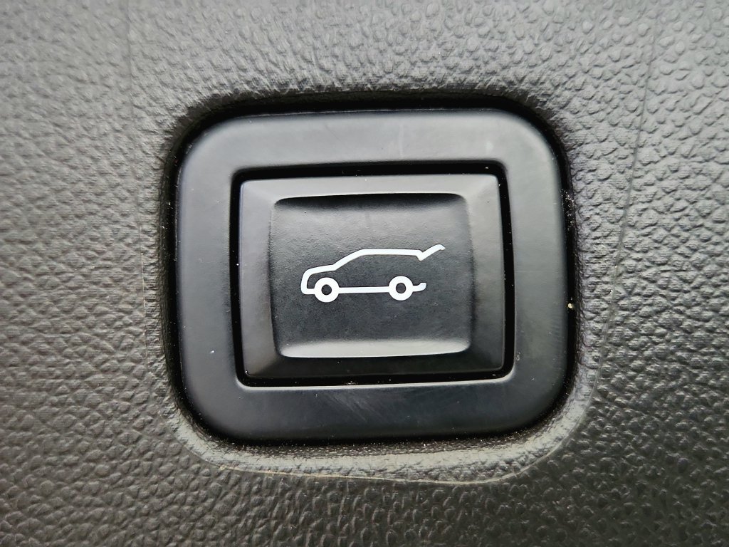 Used 2022 Chevrolet Blazer RS AWD/4WD image 29