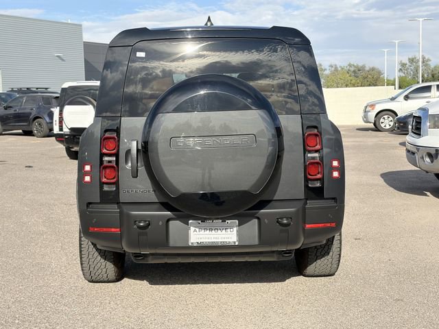 Used 2024 Land Rover Defender 130 S image 27