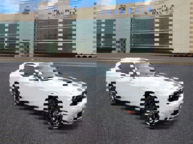 Used 2017 Dodge Challenger SXT Plus