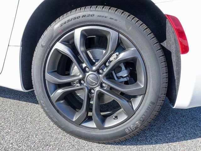 New 2026 Chrysler Pacifica Select image 8