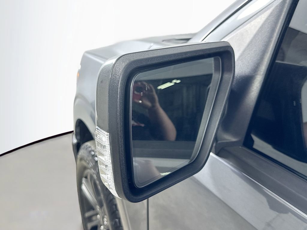 Used 2021 Ford F150 Lariat image 37