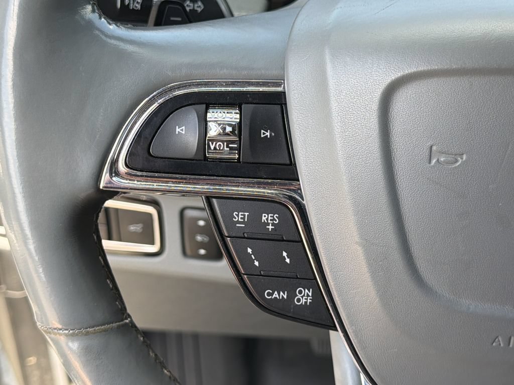 Used 2021 Lincoln Navigator L Reserve w/ Luxury Package AWD/4WD image 27