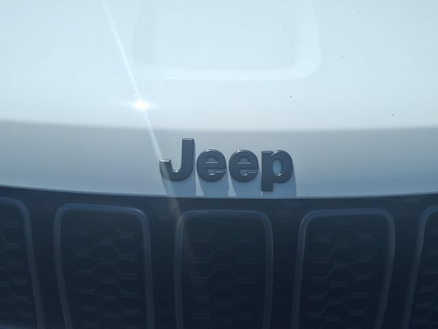 Certified 2021 Jeep Grand Cherokee Limited w/ Quick Order Package 2GK 80th AWD/4WD image 12