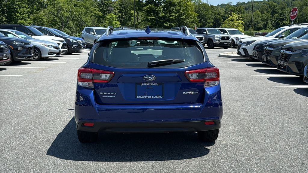Certified 2023 Subaru Impreza 2.0i Premium AWD/4WD image 5