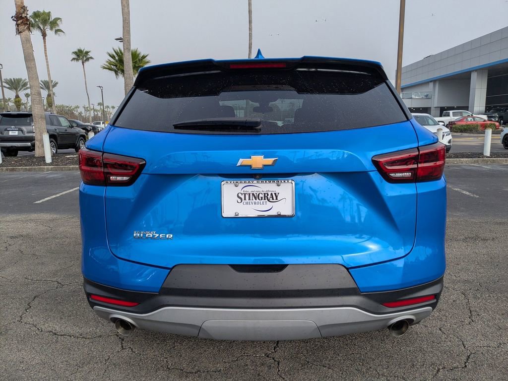 Used 2025 Chevrolet Blazer LT image 5