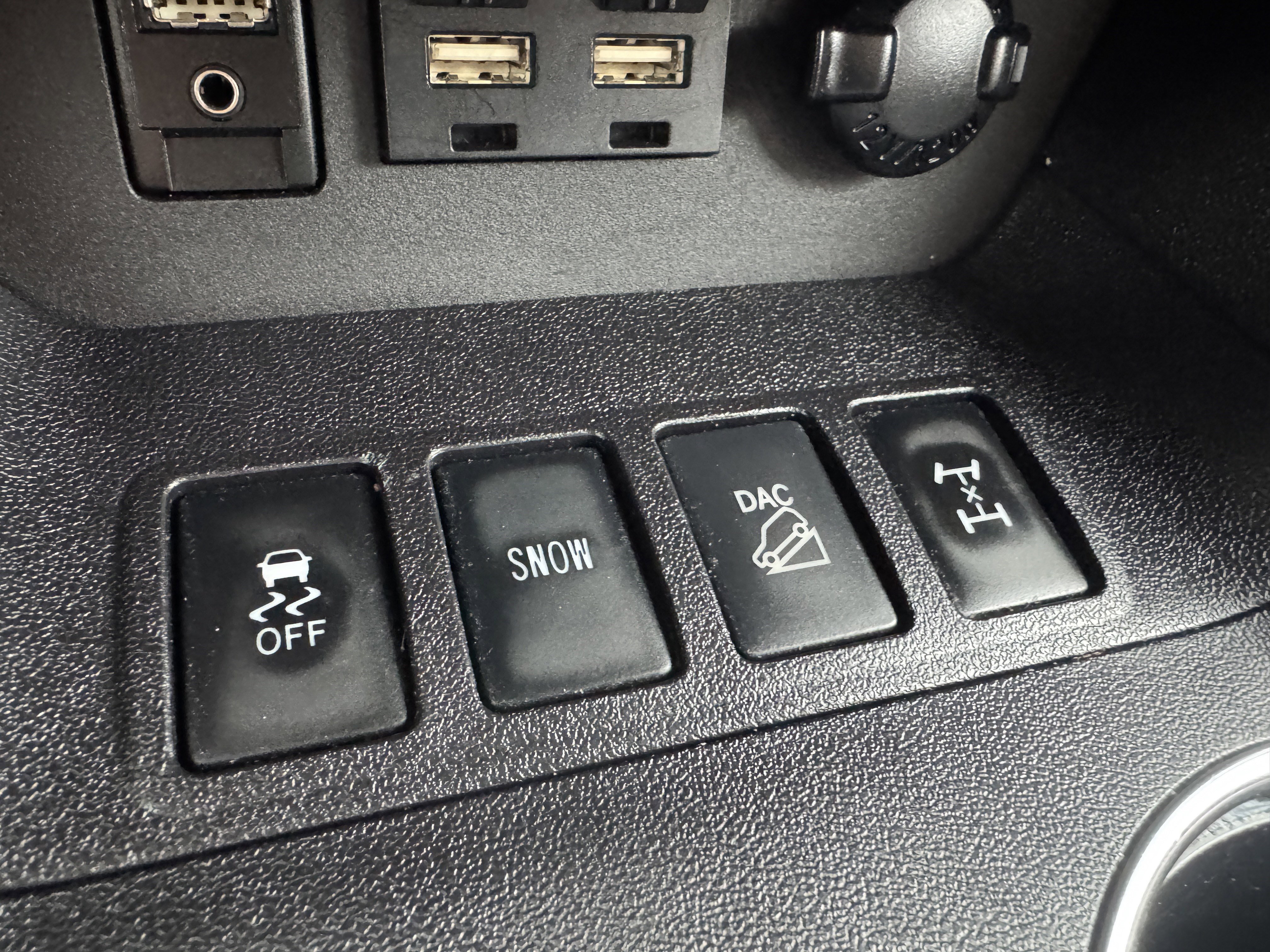 Certified 2019 Toyota Highlander Plus AWD/4WD image 27