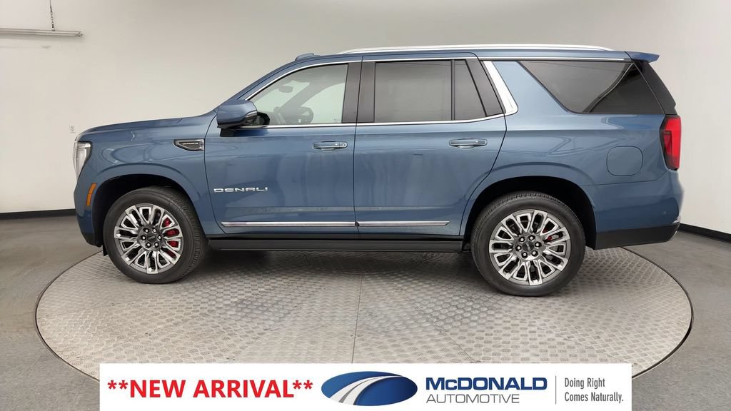 Used 2025 GMC Yukon Denali Ultimate AWD/4WD image 5