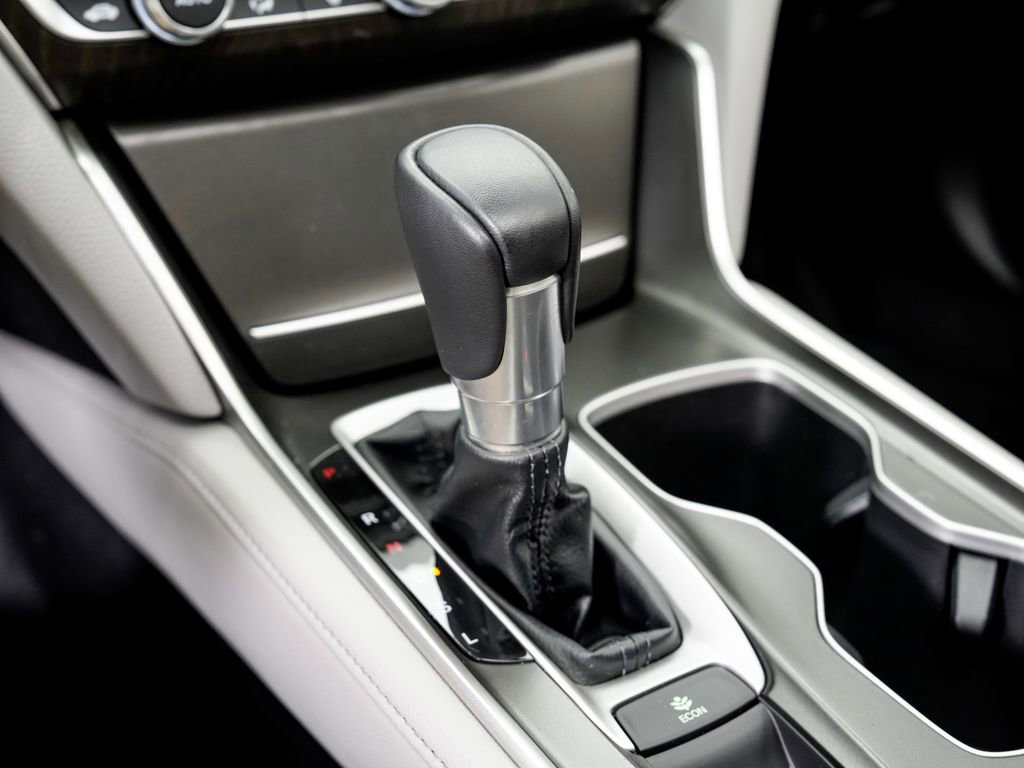 Used 2020 Honda Accord EX-L image 19