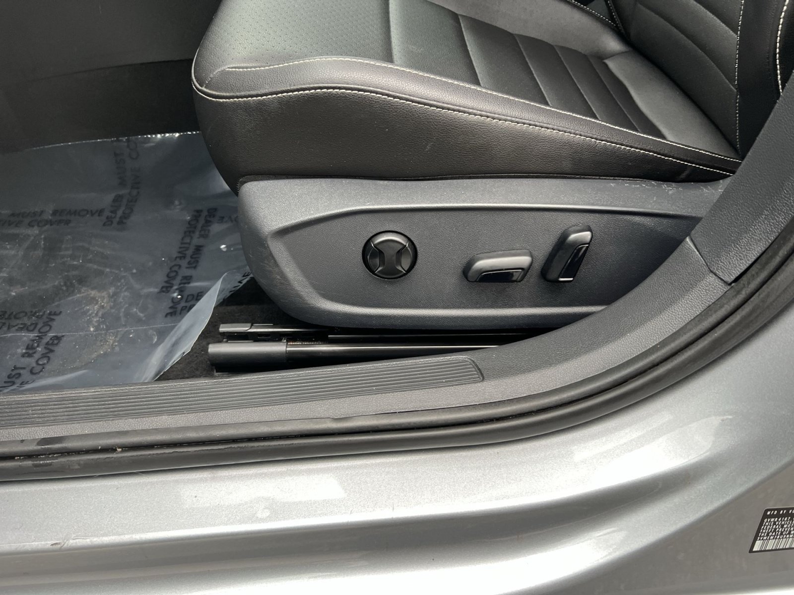 Used 2022 Volkswagen Jetta SE FWD image 14