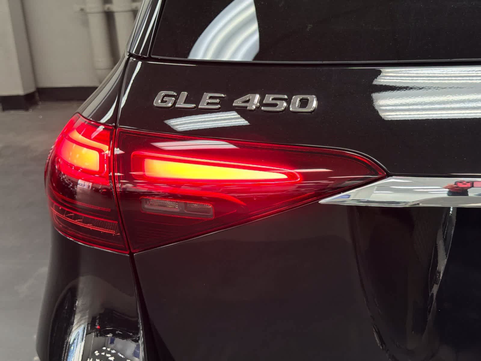 New 2026 Mercedes-Benz GLE 450 4MATIC image 12