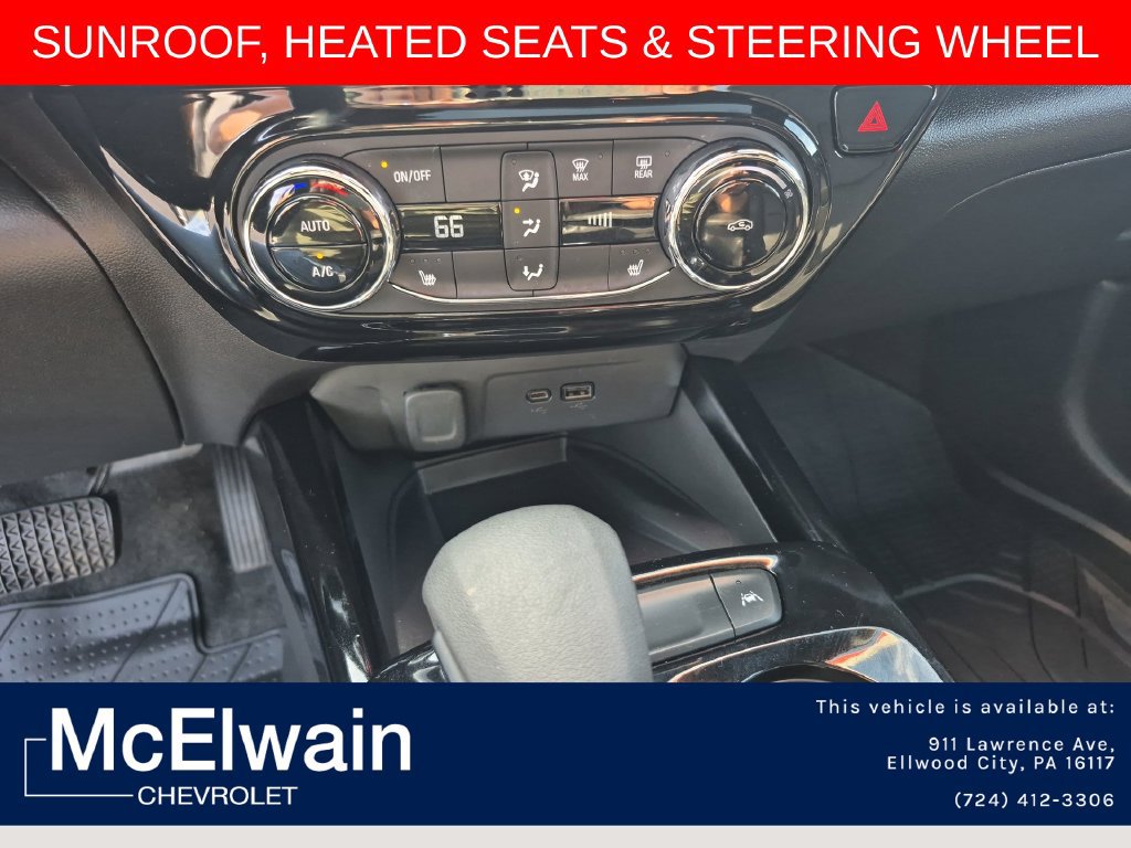 Used 2026 Chevrolet Trax RS w/ Sunroof Package FWD image 25