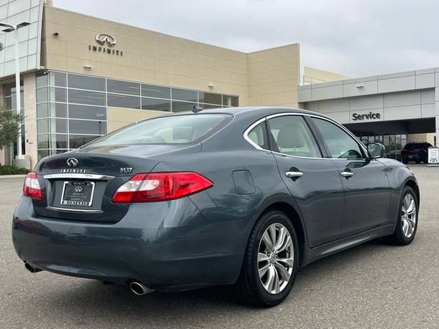 Used 2012 INFINITI M37 w/ Premium Pkg RWD image 4
