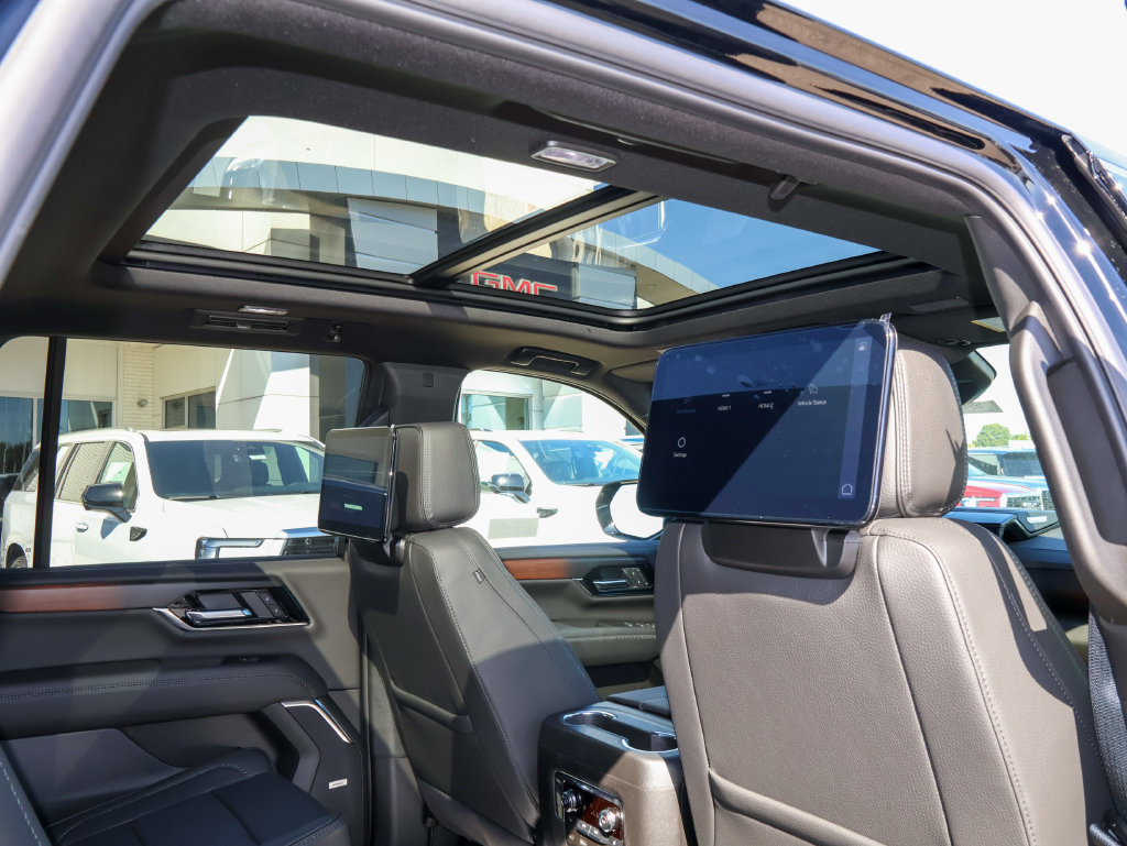 New 2027 GMC Yukon Denali w/ Denali Reserve Package AWD/4WD image 41