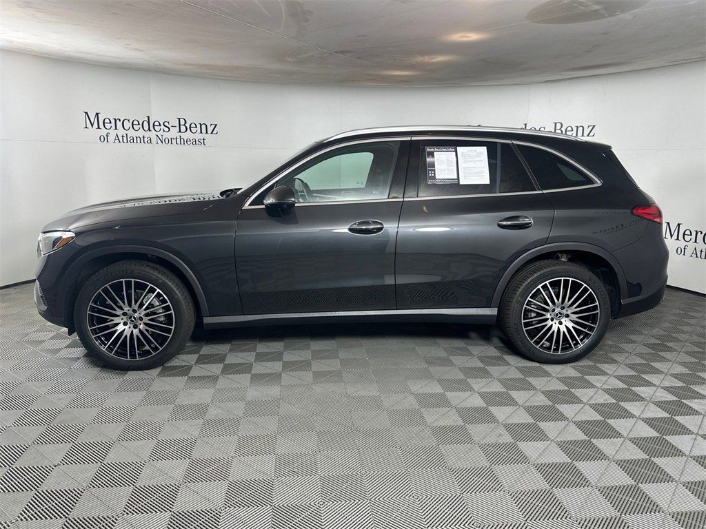 Certified 2025 Mercedes-Benz GLC 300 image 4