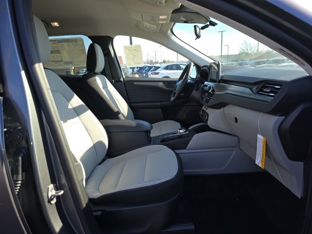 New 2026 Ford Escape Active w/ Cold Weather Package image 18